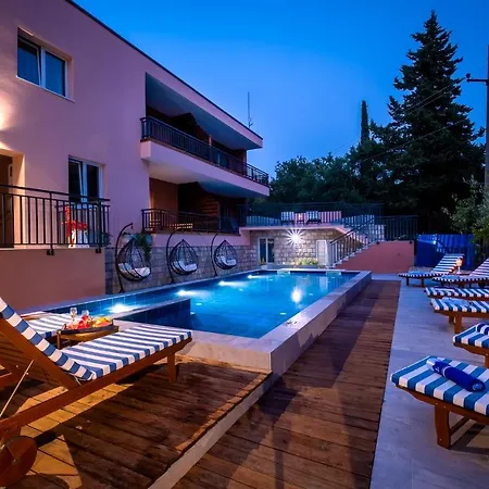 Providenca Appartement *