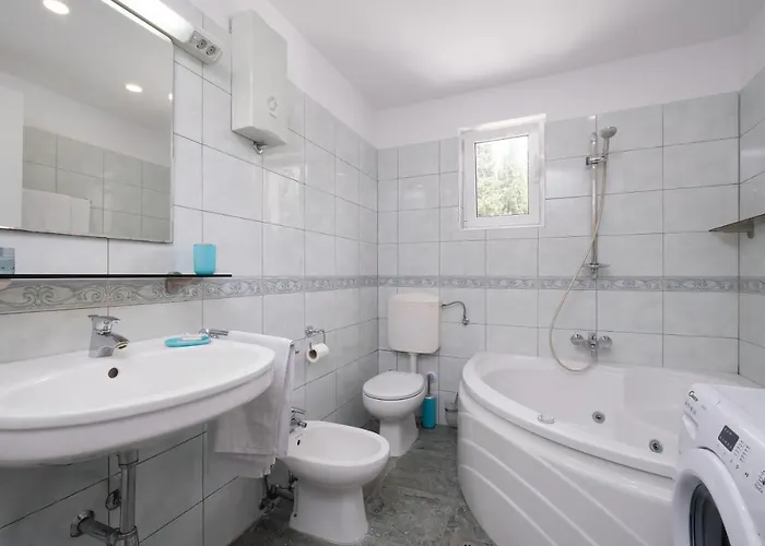 Providenca * Celopeci